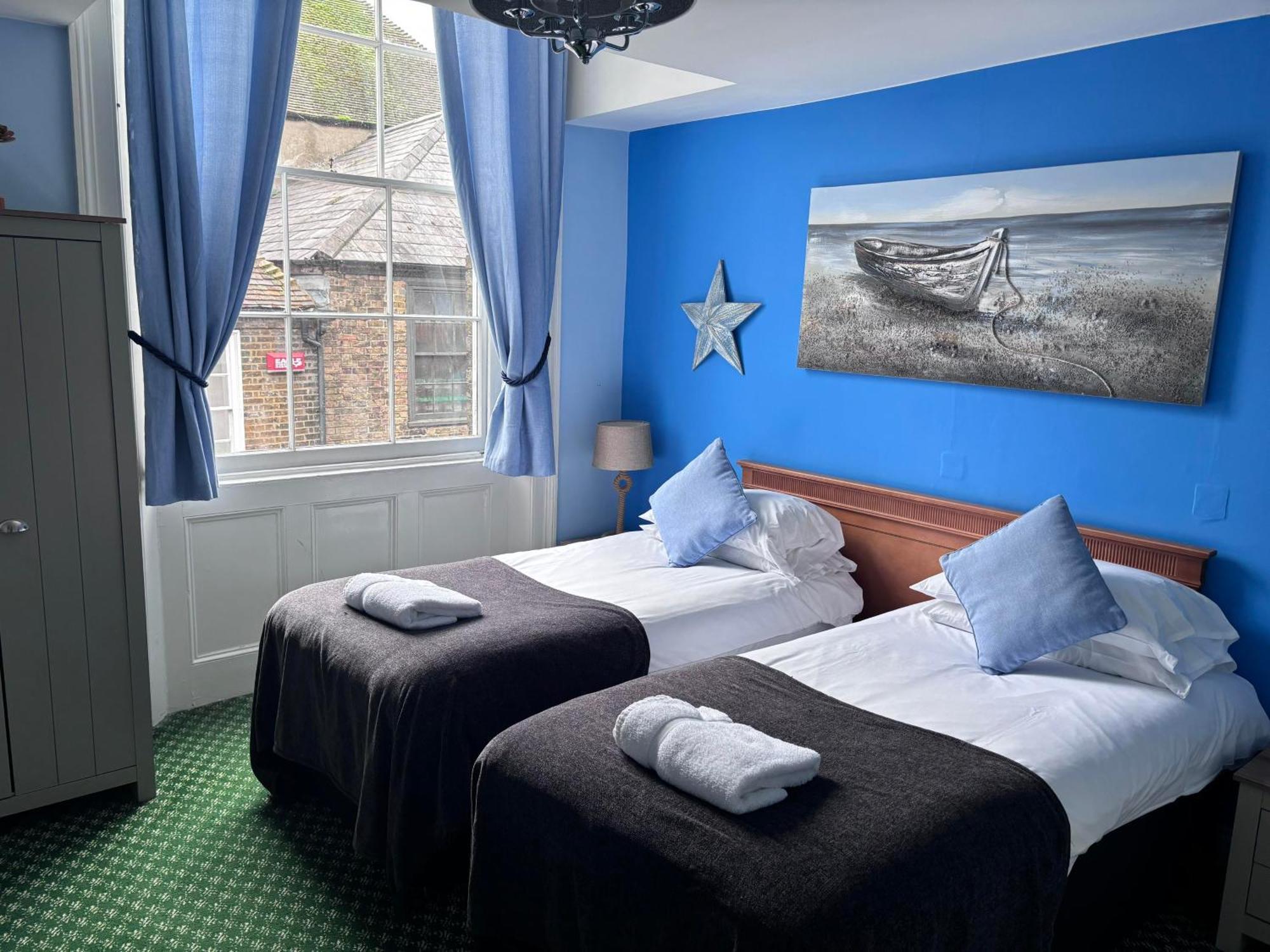 Hotel The Fleur De Lis à Sandwich Extérieur photo